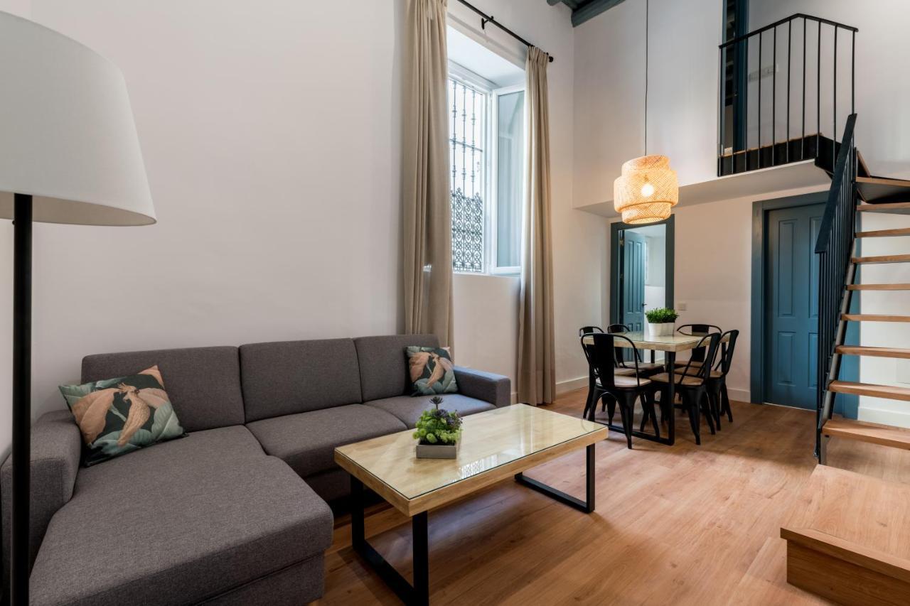 Apartamentos Leoncillos Sevilla Exteriör bild