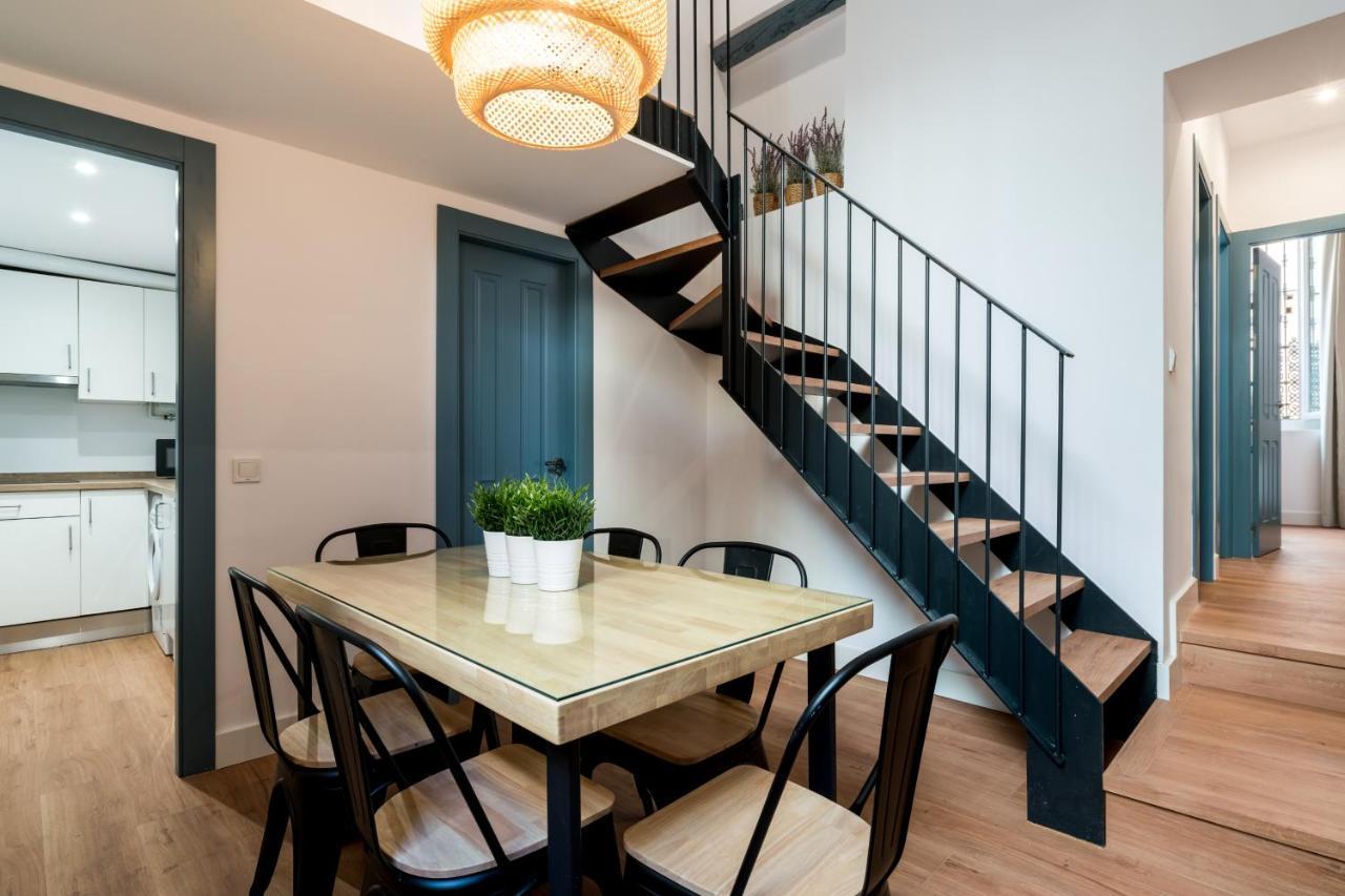 Apartamentos Leoncillos Sevilla Exteriör bild