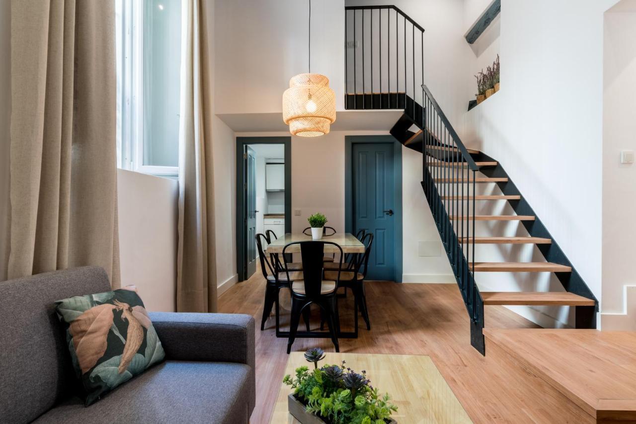 Apartamentos Leoncillos Sevilla Exteriör bild
