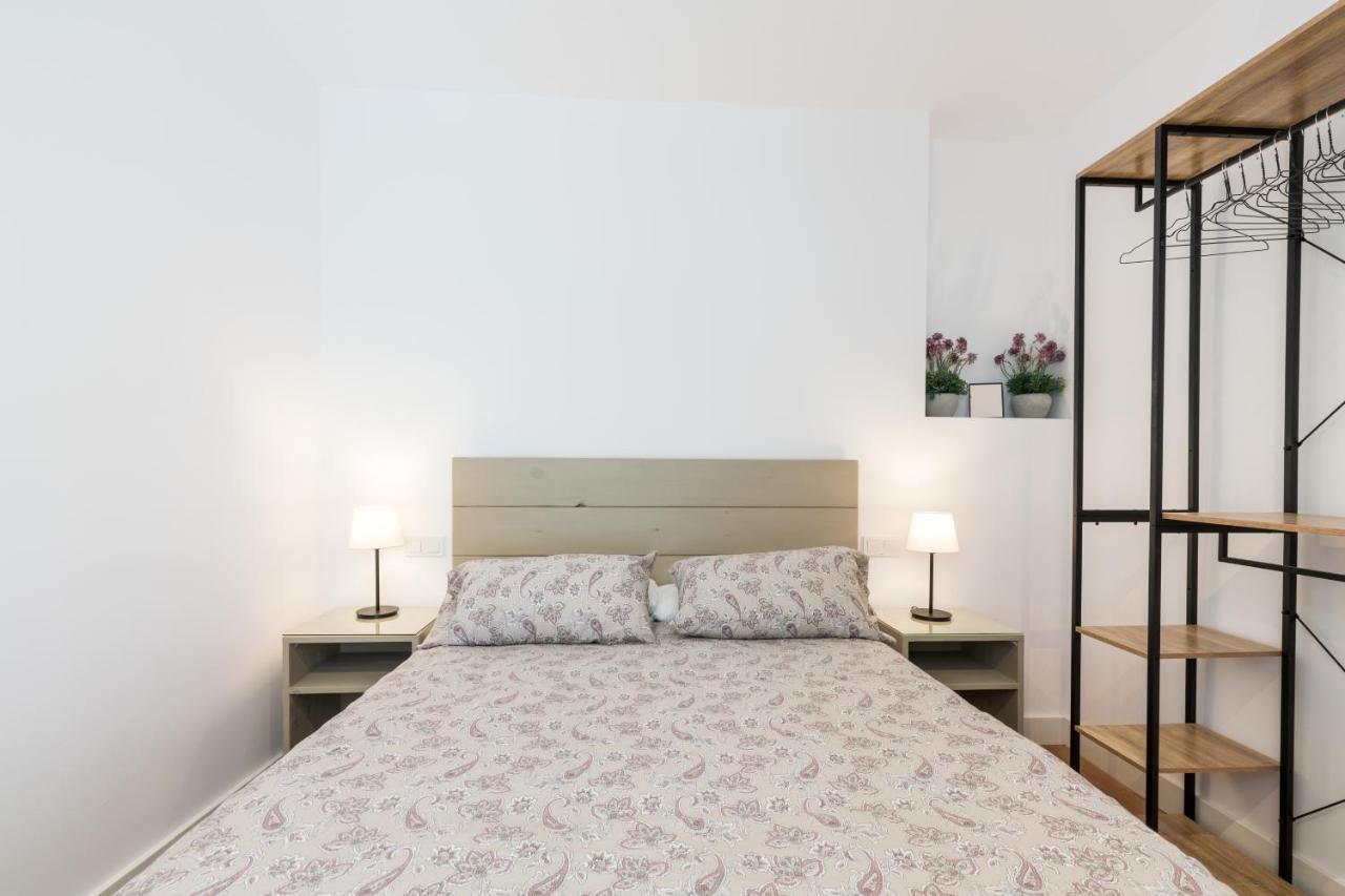 Apartamentos Leoncillos Sevilla Exteriör bild