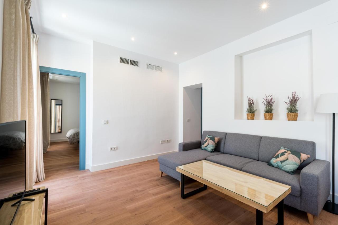 Apartamentos Leoncillos Sevilla Exteriör bild