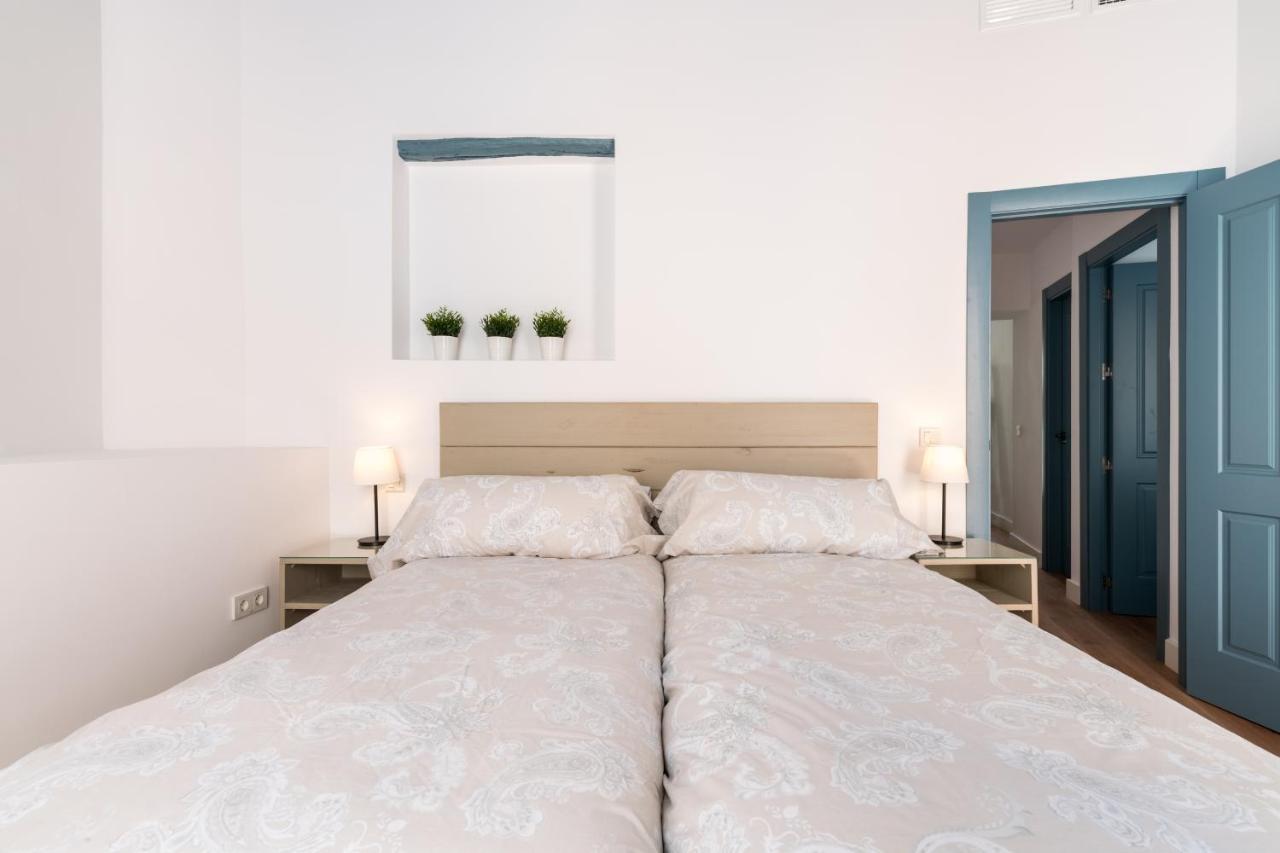 Apartamentos Leoncillos Sevilla Exteriör bild