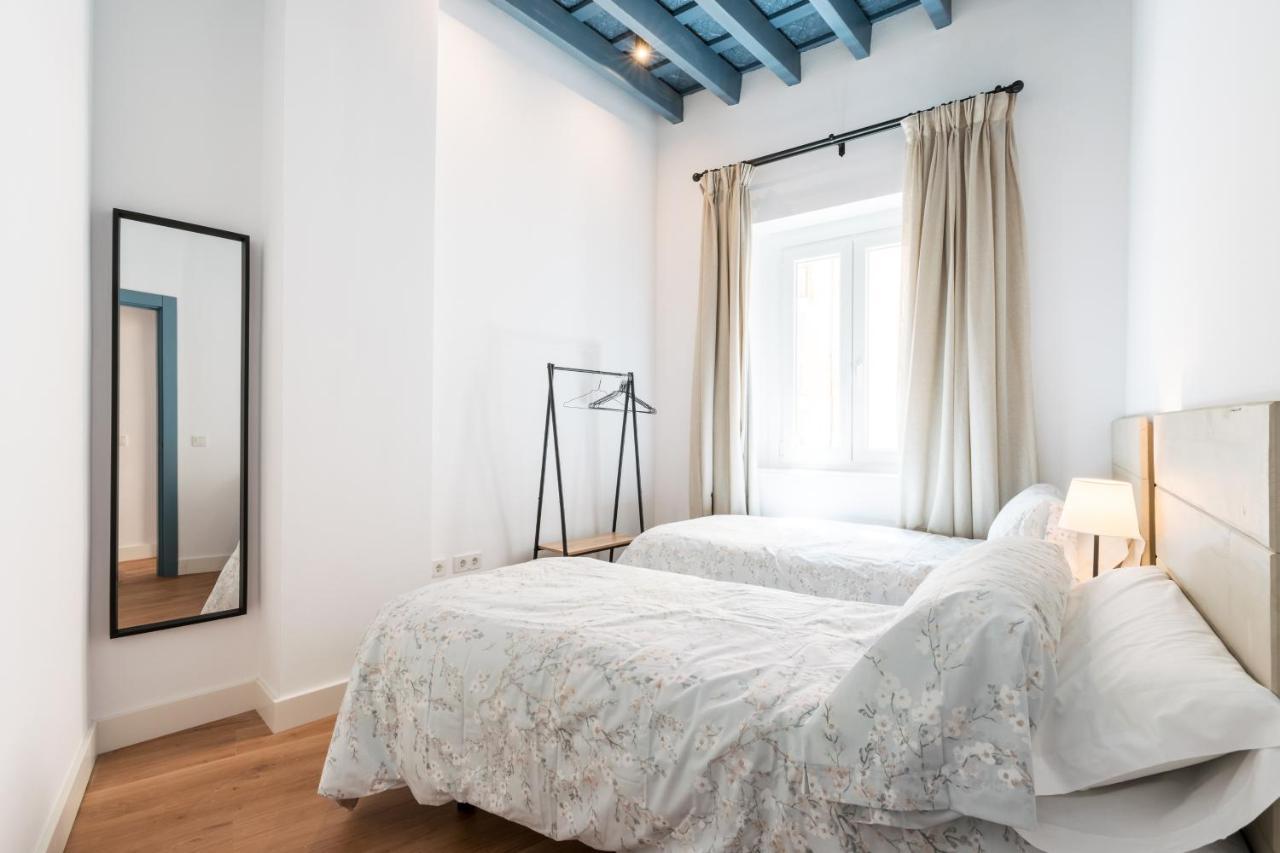 Apartamentos Leoncillos Sevilla Exteriör bild