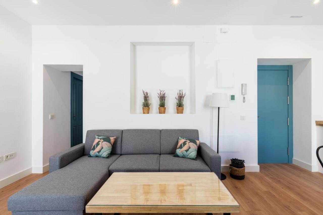 Apartamentos Leoncillos Sevilla Exteriör bild