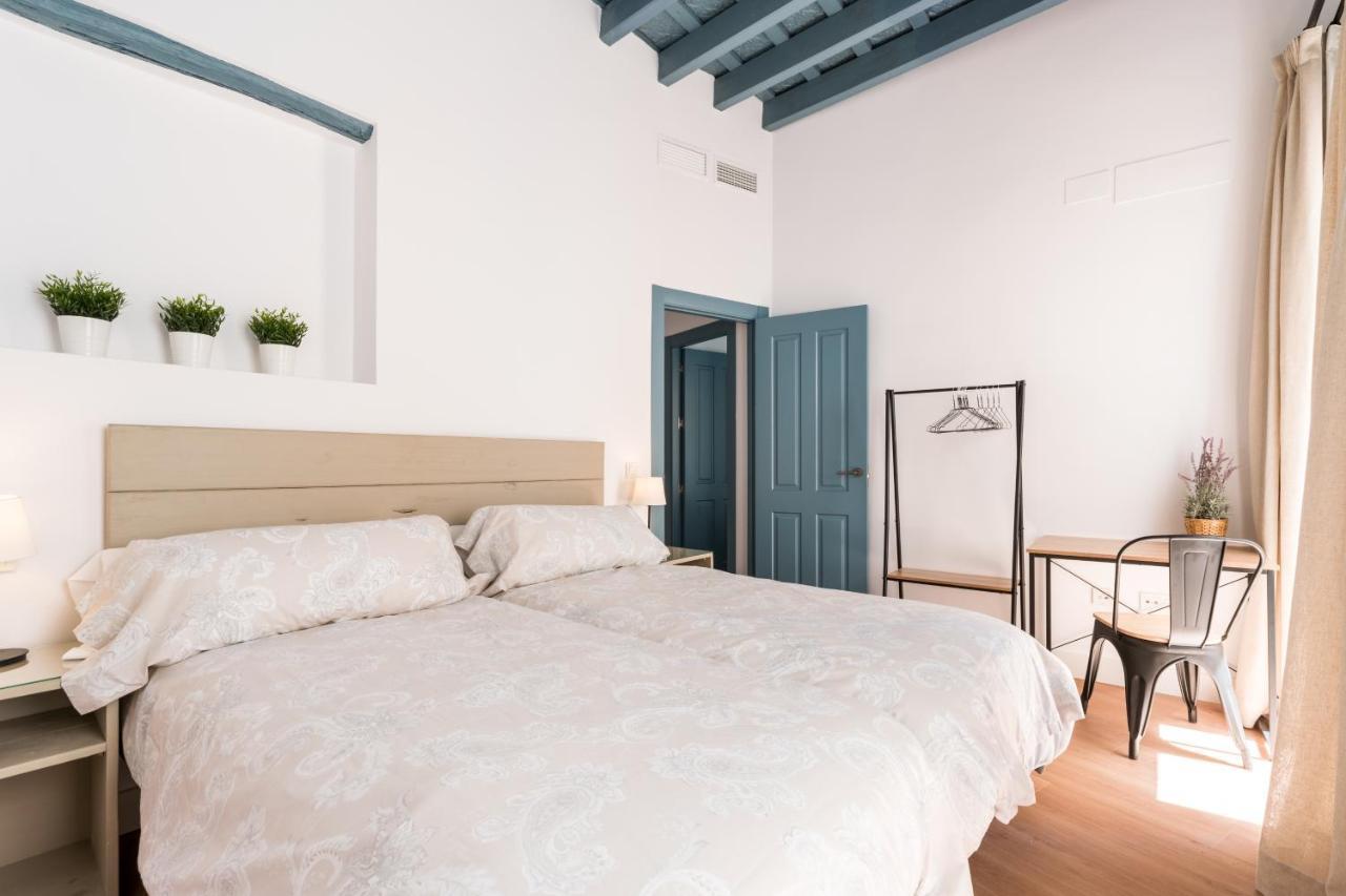 Apartamentos Leoncillos Sevilla Exteriör bild